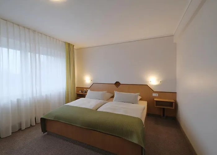 Am Feldmarksee בית הארחה